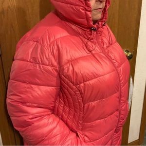 SHORT (30”) PACKABLE PUFFER JACKET-CORAL- 2X NWT